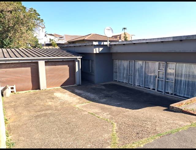 3 BEDROOM HOUSE FOR SALE IN BLUFF